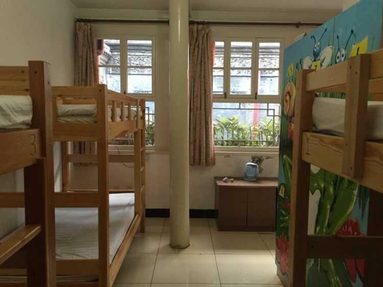 Three Legged Frog Hostel Beijing Eksteriør bilde